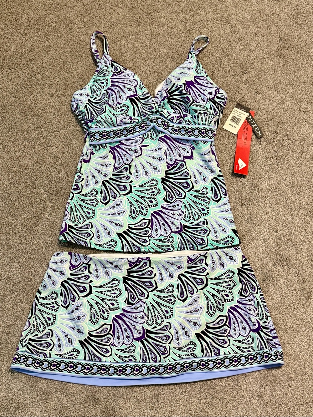 Jantzen Tankini two piece swim wear, top 36D/DD, Bottom size 14